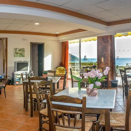 Hotel de apartamente Holidays Collection *